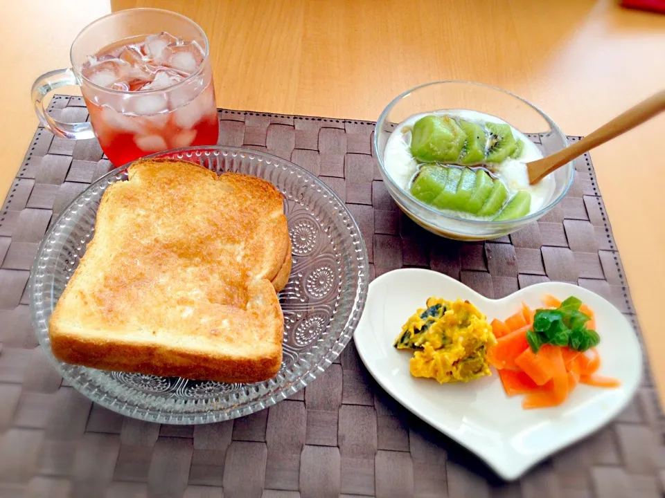 Snapdishの料理写真:業務スーパーの食パンが美味しい件|ゆきさん