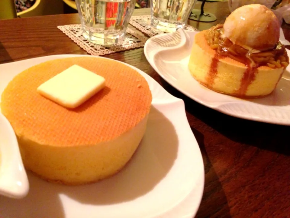 Snapdishの料理写真:お昼はオサレにパンケーキ（笑）|ケイタさん