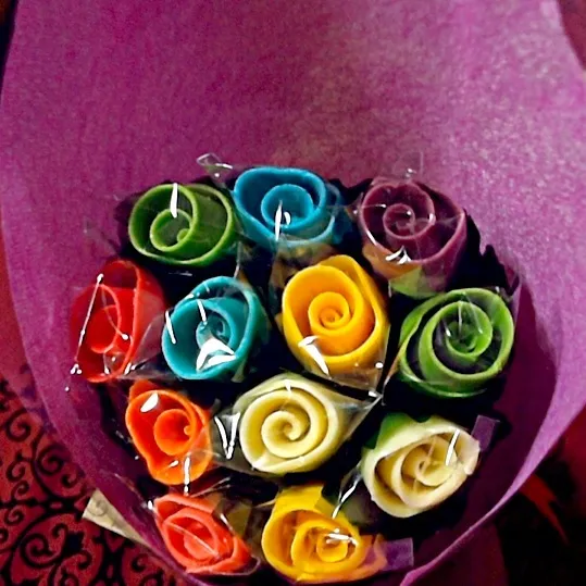 Rose Pastillas/Edible Flowers!|iamfem05さん