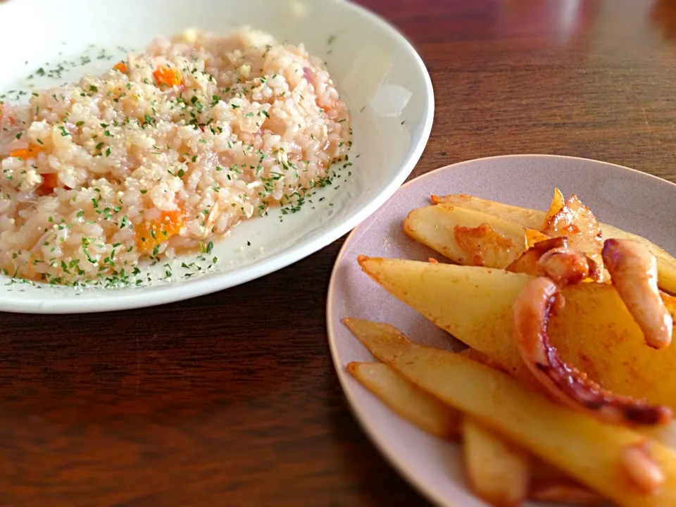 昼飯はリゾットと、じゃがいも塩辛バター炒め。|tesasakiさん