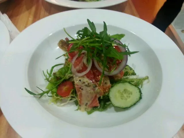 cured salmon salad|Samson Yukさん