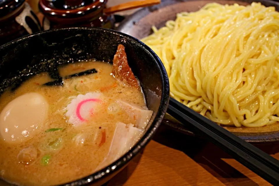 特製 鶏白湯つけ麺 中盛り５００g|マハロ菊池さん