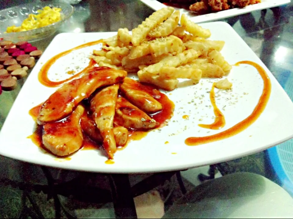 BBQ chicken with frenchfries|Veronica Angelia Djさん