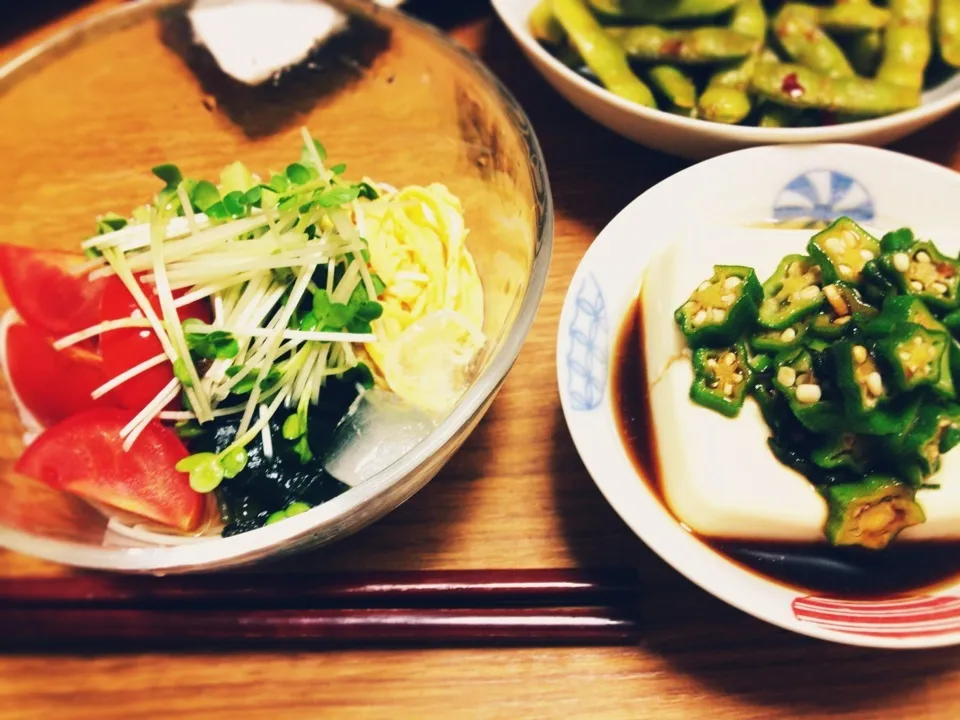 なんちゃって冷し中華素麺☆冷や奴オクラ乗せ ニンニク醤油で☆|Hitomi Kimuraさん