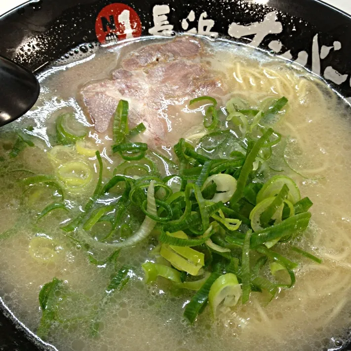 長浜ラーメン★博多長浜ナンバーワン（催事）|sanfanさん