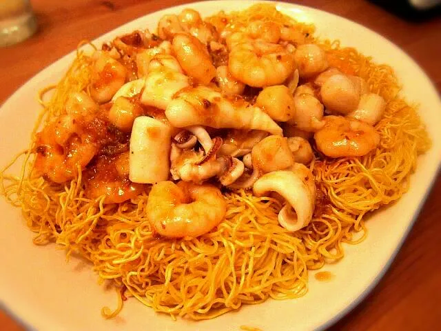 seafood fried noodles|Ernest Tseさん