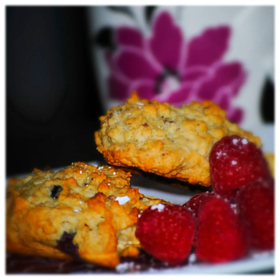 Scones with some Raspberry :)|Ruchiさん