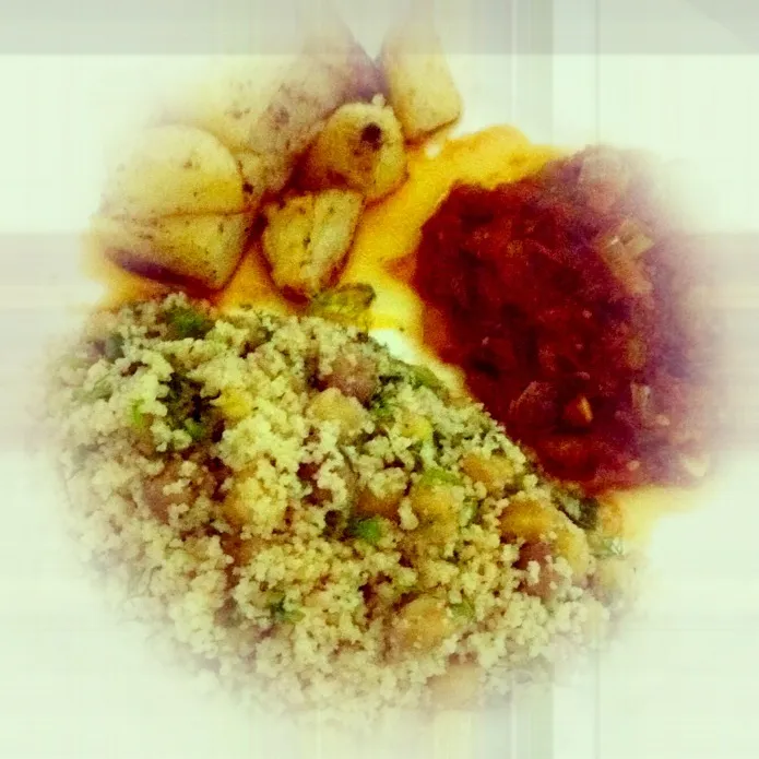 Couscous with tomato relish and roasted potatoes|vijetha rangabashyamさん