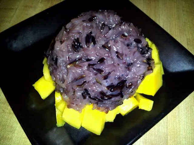 Sweet sticky rice + Mango !!|Beau Srichanさん