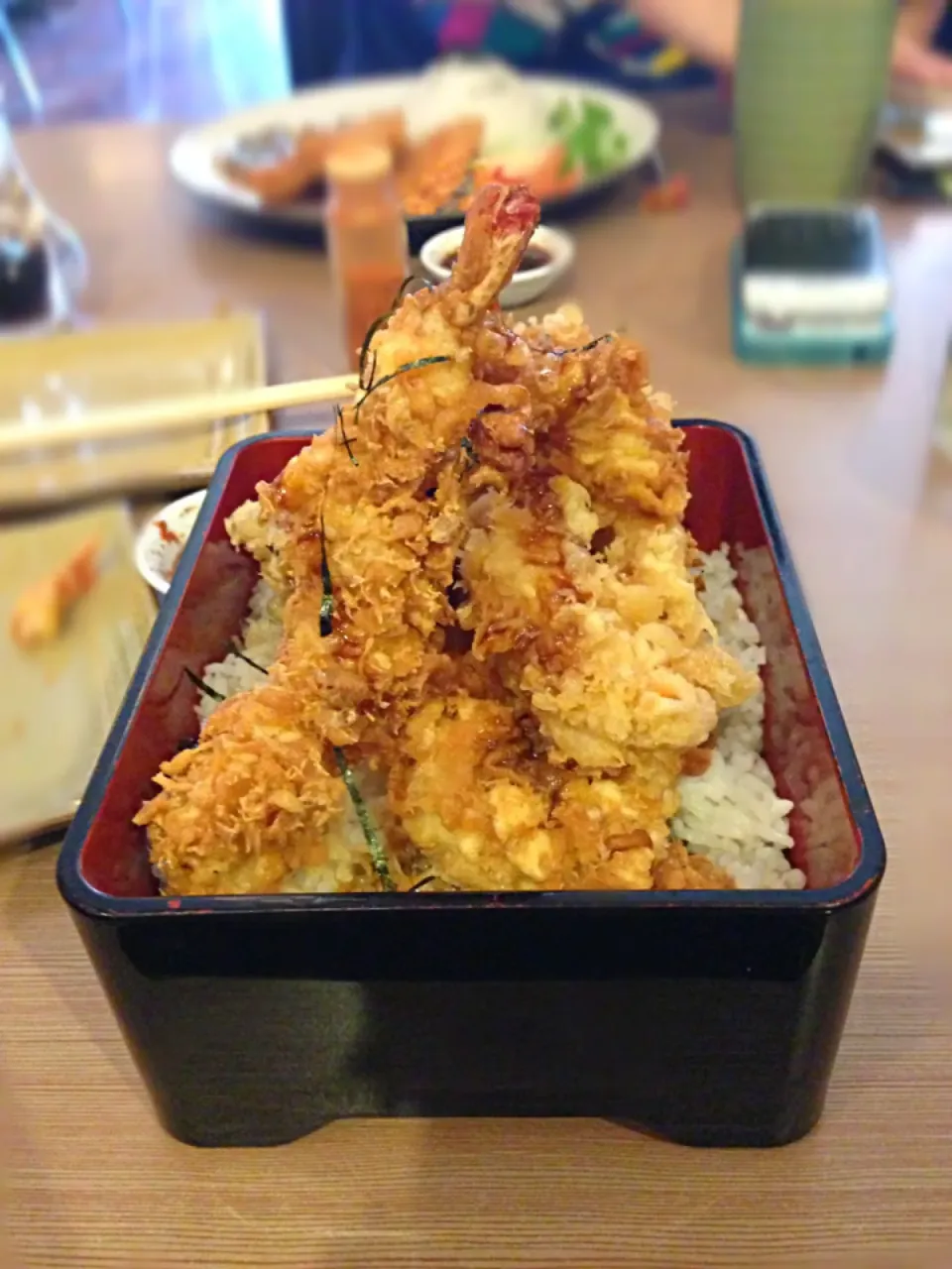 Gyudon something.. Its a fried prawn with rice and teriyaki sauce!!!|Janeさん