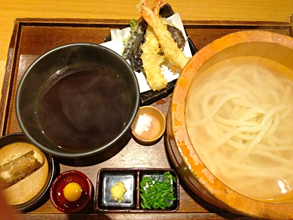 Snapdishの料理写真:つるとんたん 天釜うどん|i.rieさん