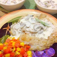 Snapdishの料理写真:Creamdory w/white cream mushroom sauce|Cynthia Reyesさん