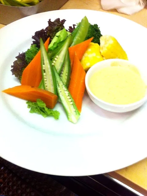 Summer veggies with vegan mayo|m.さん