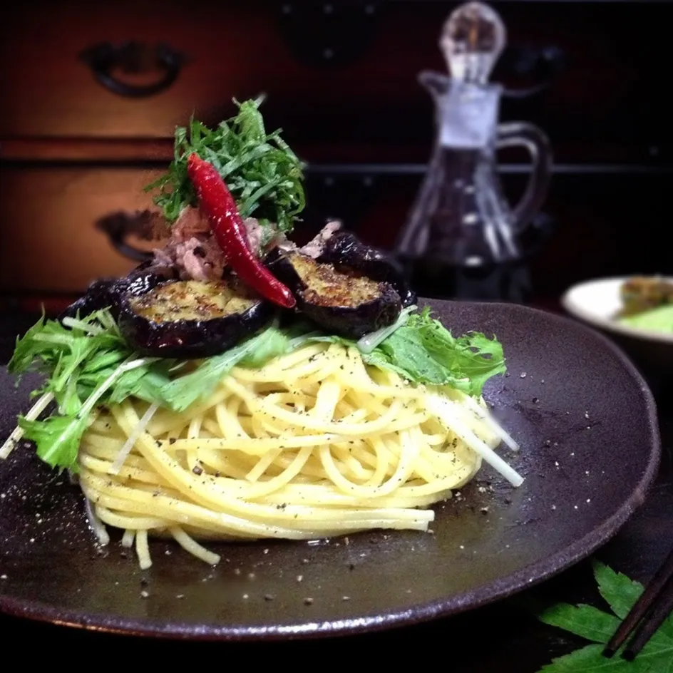 Japanese style pasta of a garlic butter saute eggplant & tuna|nori.co.jpさん