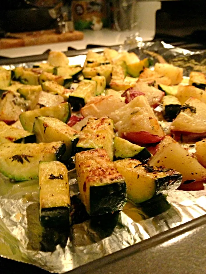 Broiled Zucchini & Potatoes with Parmesan|Aliceさん