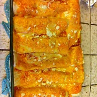 Snapdishの料理写真:Enchiladas|evelynさん