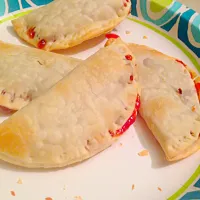 Snapdishの料理写真:Guyaba Empanadas|Maria Smithさん