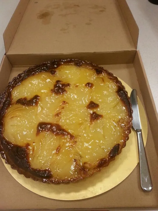 pear tart! super yummy so wanna encore it|chikpiさん