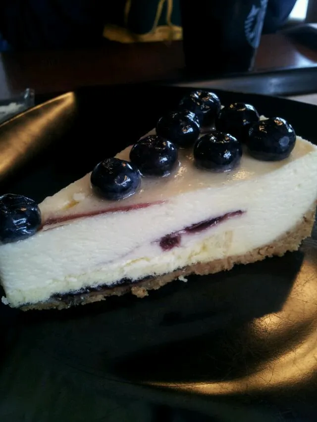 Blueberry Cheesecake at Starbucks|Darmyさん