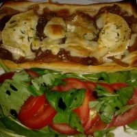 Snapdishの料理写真:goats cheese and caramelised onion tart with tomato and basil salad|Jessica Puttickさん