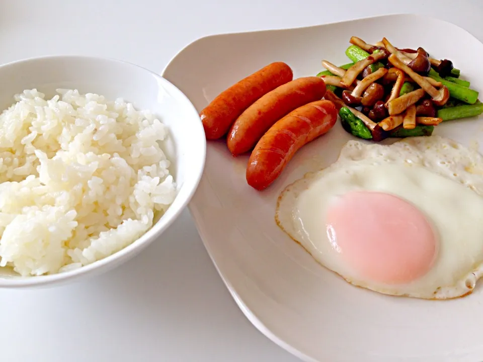 今日の朝ごはん|いしもんさん