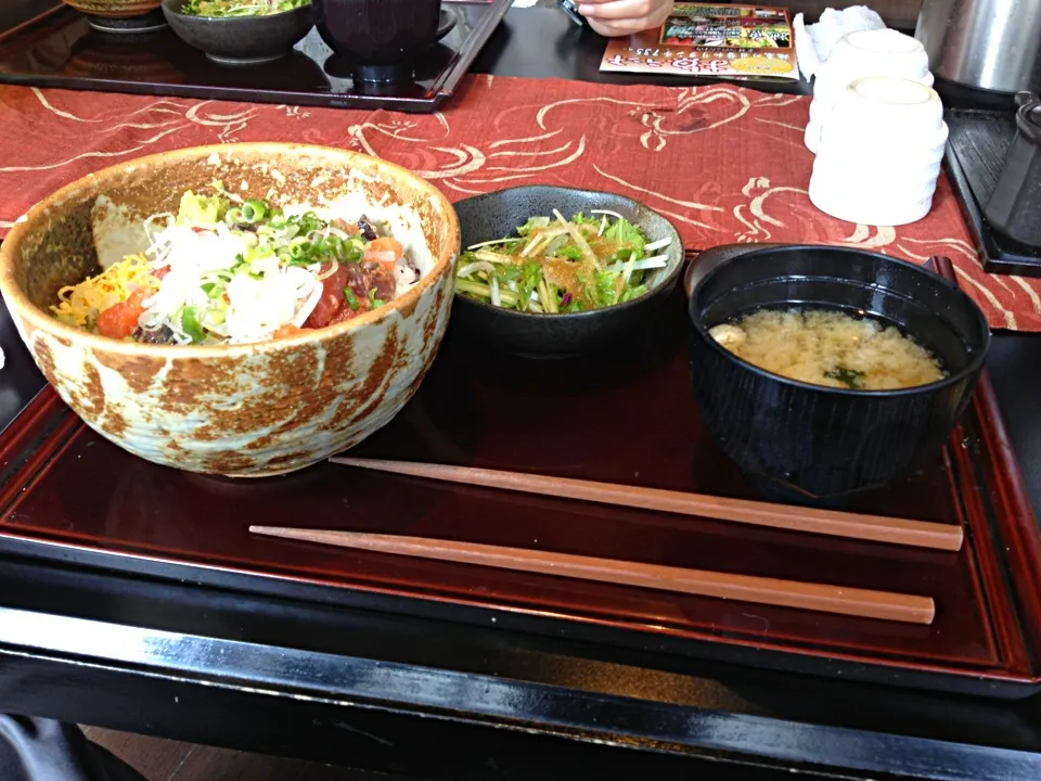 Snapdishの料理写真:漁師のまかない丼|teteoriさん