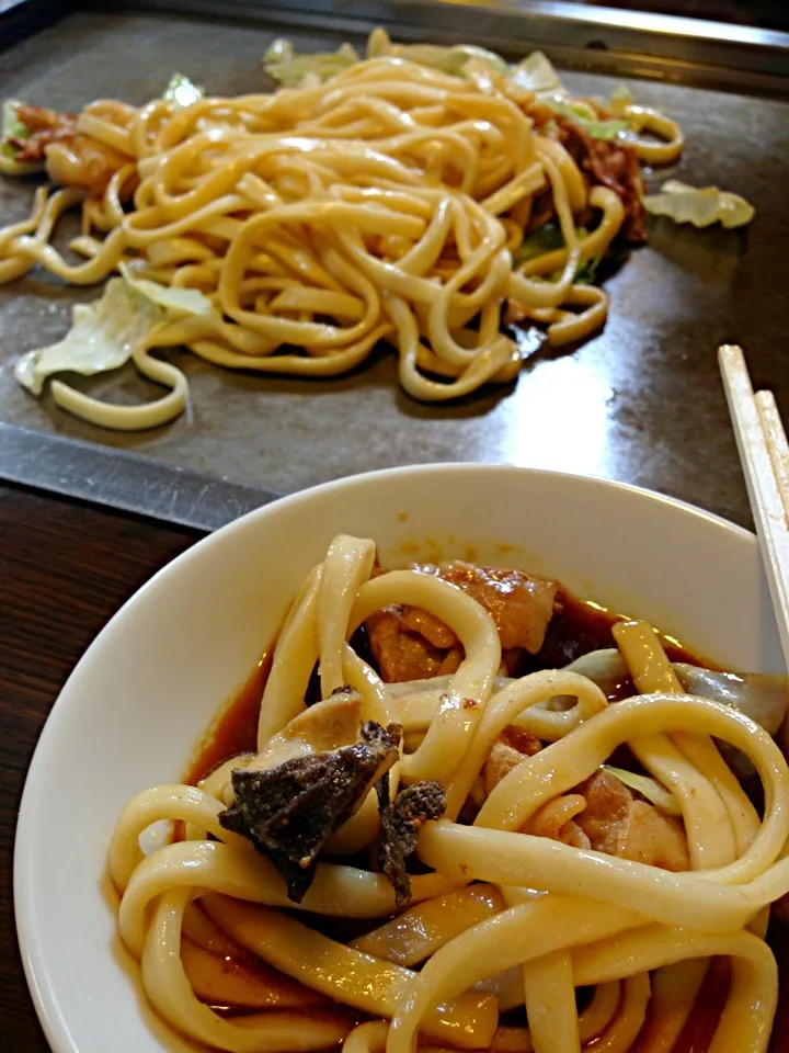 佐用名物ホルモン焼きうどん|かんきちさん