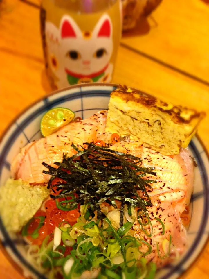 Salmon Donburi 鮭魚丼飯|Sabrinaさん