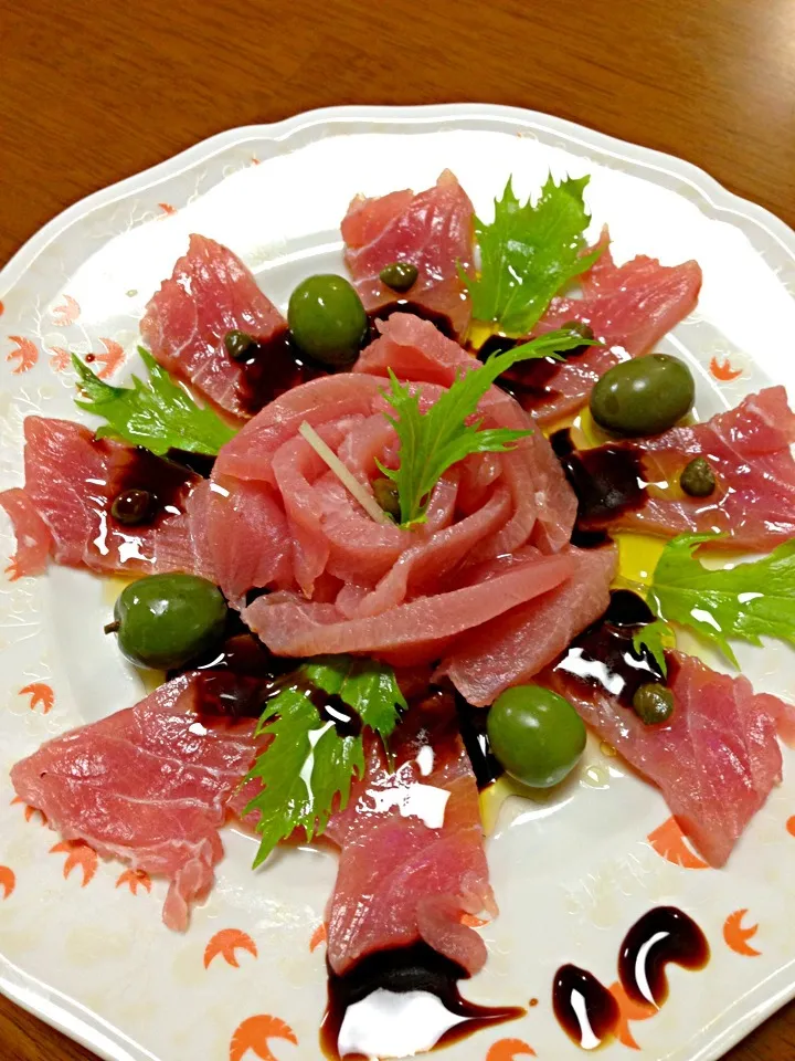 Snapdishの料理写真:息子作！マグロのカルパッチョ風|Takayukiさん