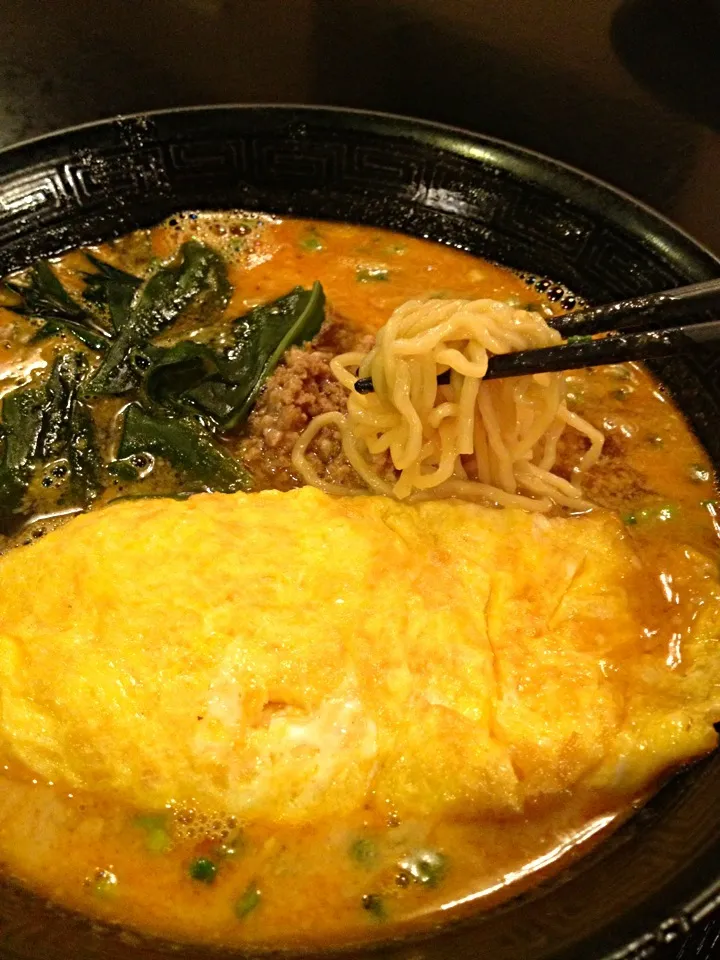 担々麺 玉子焼きトッピング|ダンディ☆和田さん