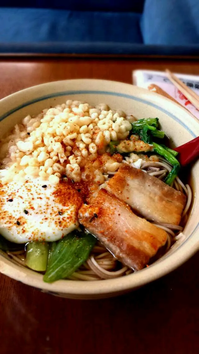 肌寒い夏の朝、温かい肉そばでスタート(*^^*)|おうちご飯と外食の記録^^さん