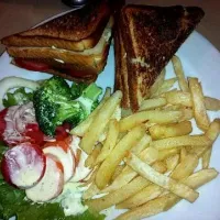 Vegetarian Club Sandwich!|Andrea A Gutierrezさん