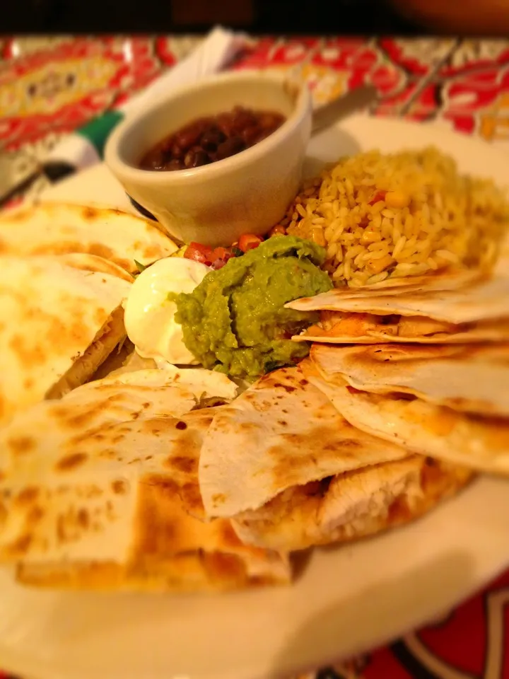 BaconRanch Chicken Quesdillas for dinner. How better can it be..|Carol Yewさん