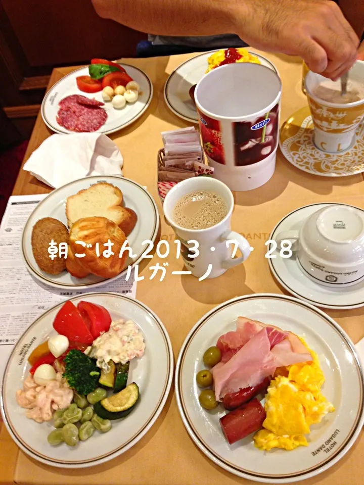 Snapdishの料理写真:ルガーノ朝ごはん2013・7・28|ローゼルさん