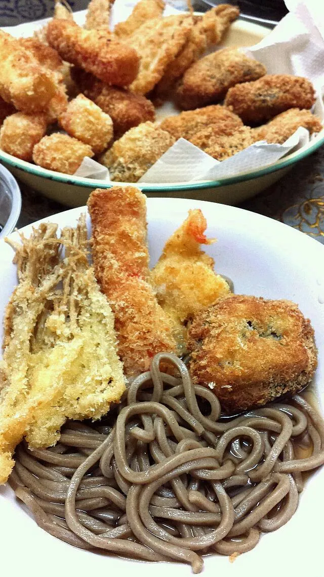 wheat soba with shoyu base soup and tempura ebi,  shitake mushroom, crab stick and enoki mushroom.|genさん