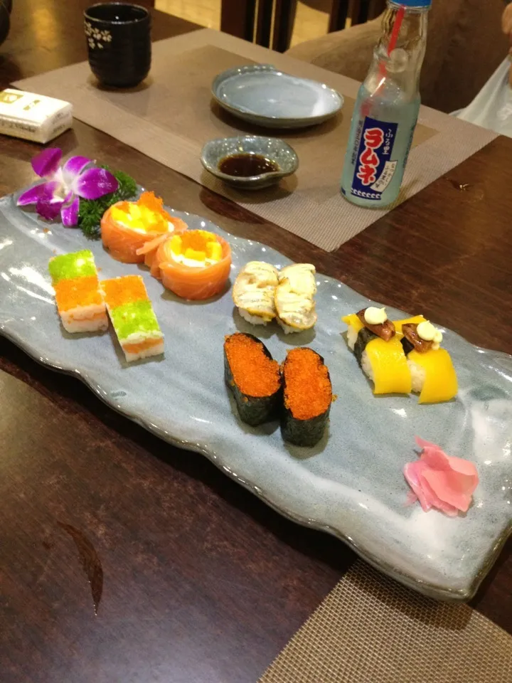 Different types of sushi🍣Yum|Amo_ziさん