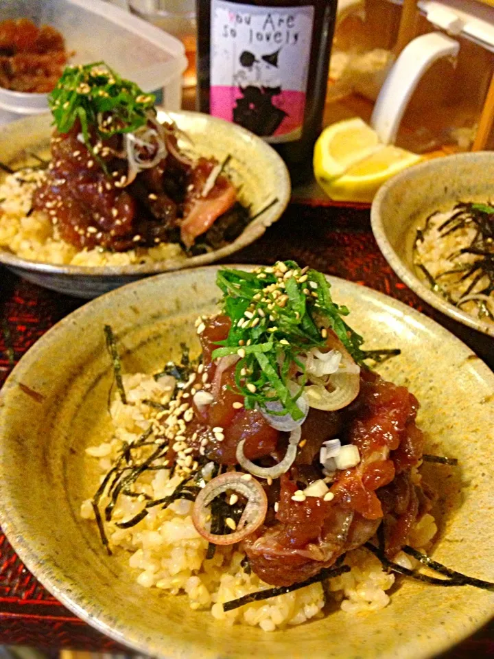 Snapdishの料理写真:キハダマグロの漬け丼|Masakoさん