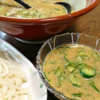 冷や汁です。暑い日にこそ、たくさん頂けちゃう♪夏の強い味方デス☆