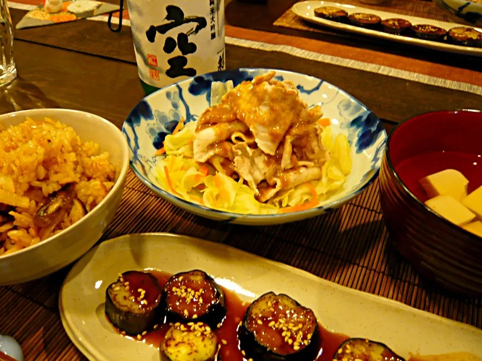 冷しゃぶゴマだれ、銀杏の炊き込みご飯、茄子の田楽、お豆腐と柚子のお吸い物|masakoさん