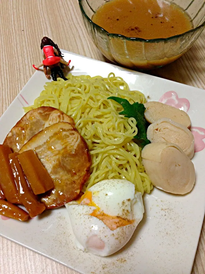 豚骨醤油のつけ麺|伍龍やすさん