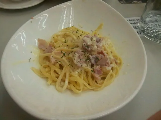 Snapdishの料理写真:carbonara|karenyuenさん