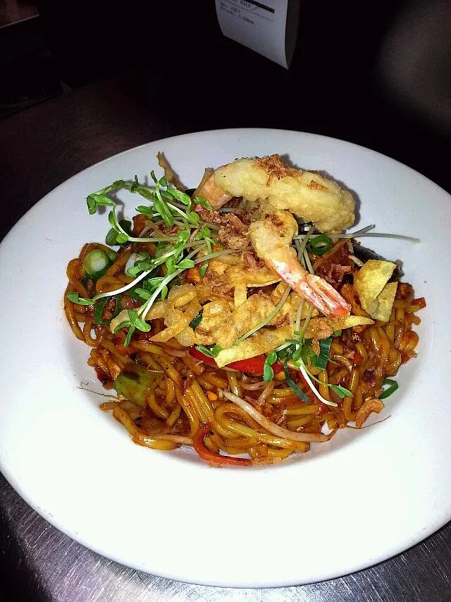 Seafood mee goreng.|Joey Tavares Limさん