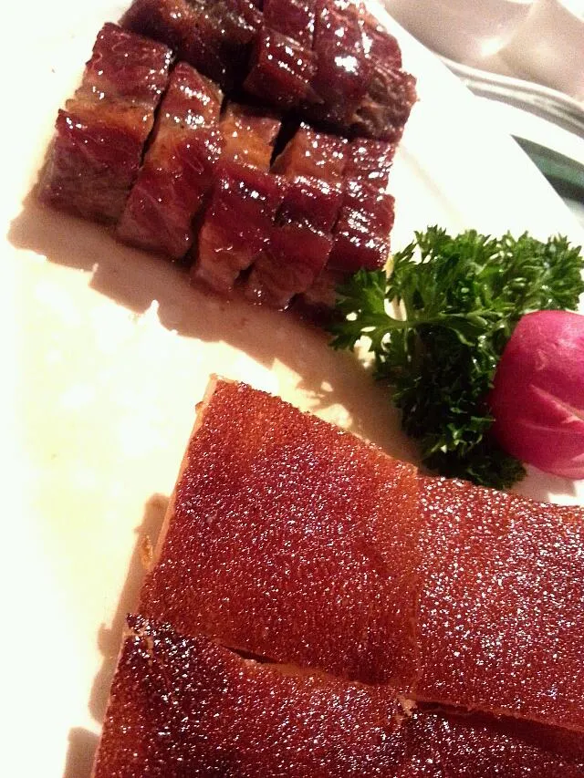 Roast barbecue pork and roast piglet|Lolly Natalieさん