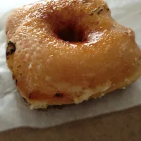 Snapdishの料理写真:Creme brûlée donut|crème CHIARAmelさん