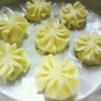 biskut dahlia...|Shalin Faizdaさん