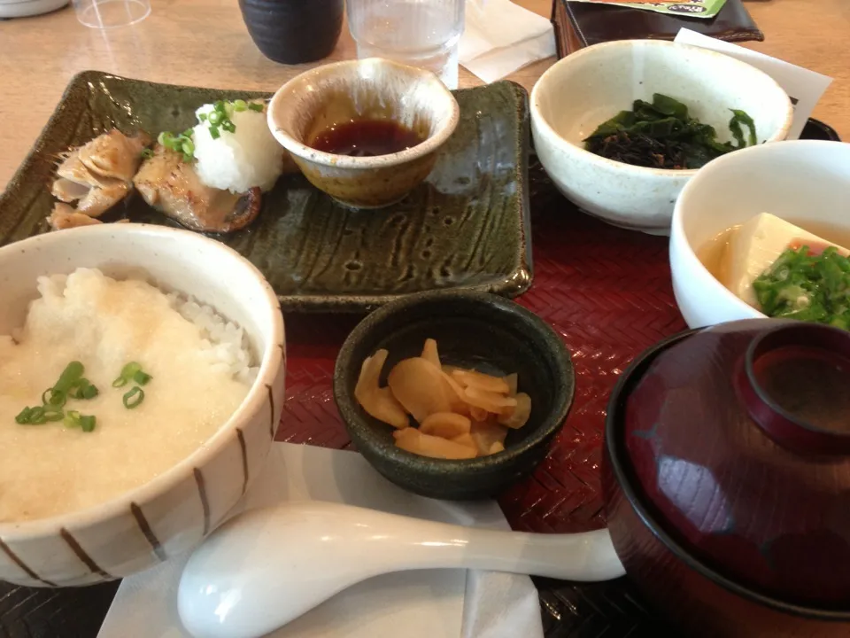 しまほっけの幽庵焼き定食820円とろろサービス券行使|PegaOさん