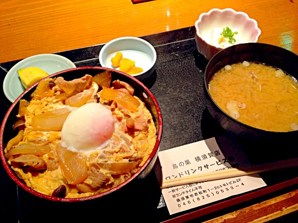 鳥の巣 豚と木の子の玉子とじ丼|ponnaoさん