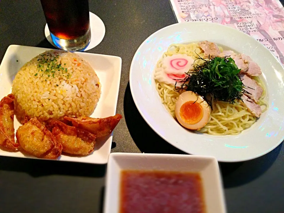 冷しラーメン、半チャーハン、揚げギョウザ|SEVENさん