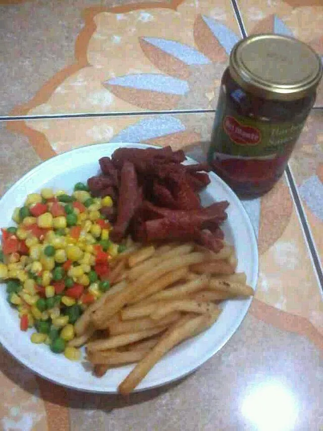 sausage, french fries and mix vegetable with barbeque sauce|yulitaさん