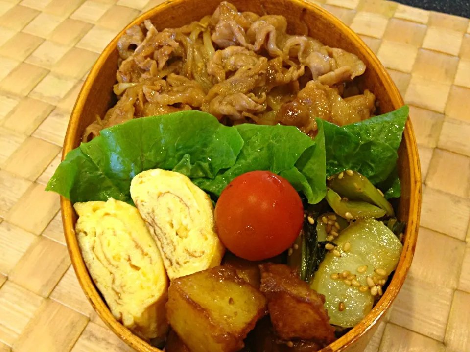 Snapdishの料理写真:豚ともやしで焼肉丼弁当|masakoさん